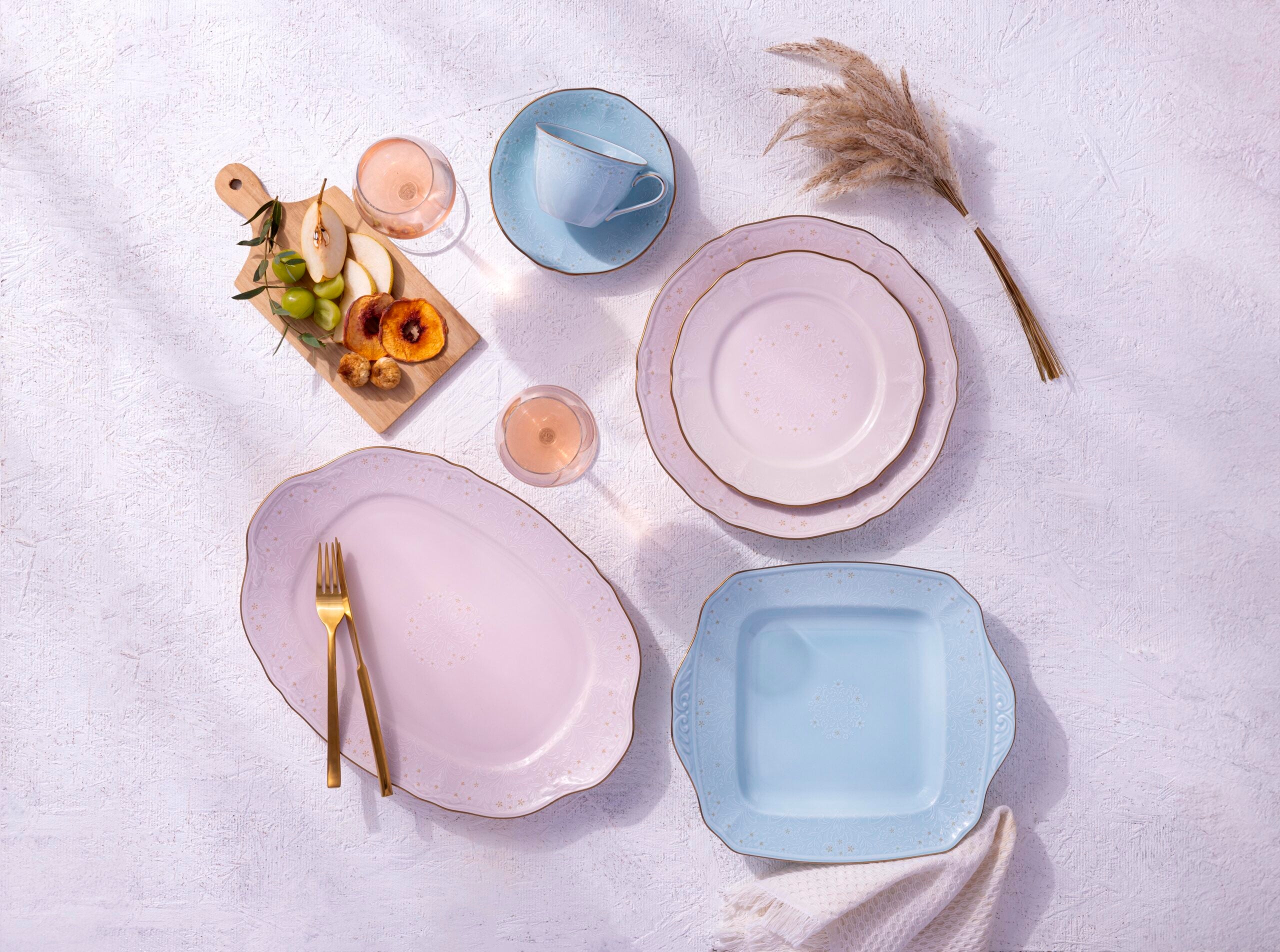 Noritake 96Pcs Dinner & Tea Set for 12 Person - Morning Bouquet