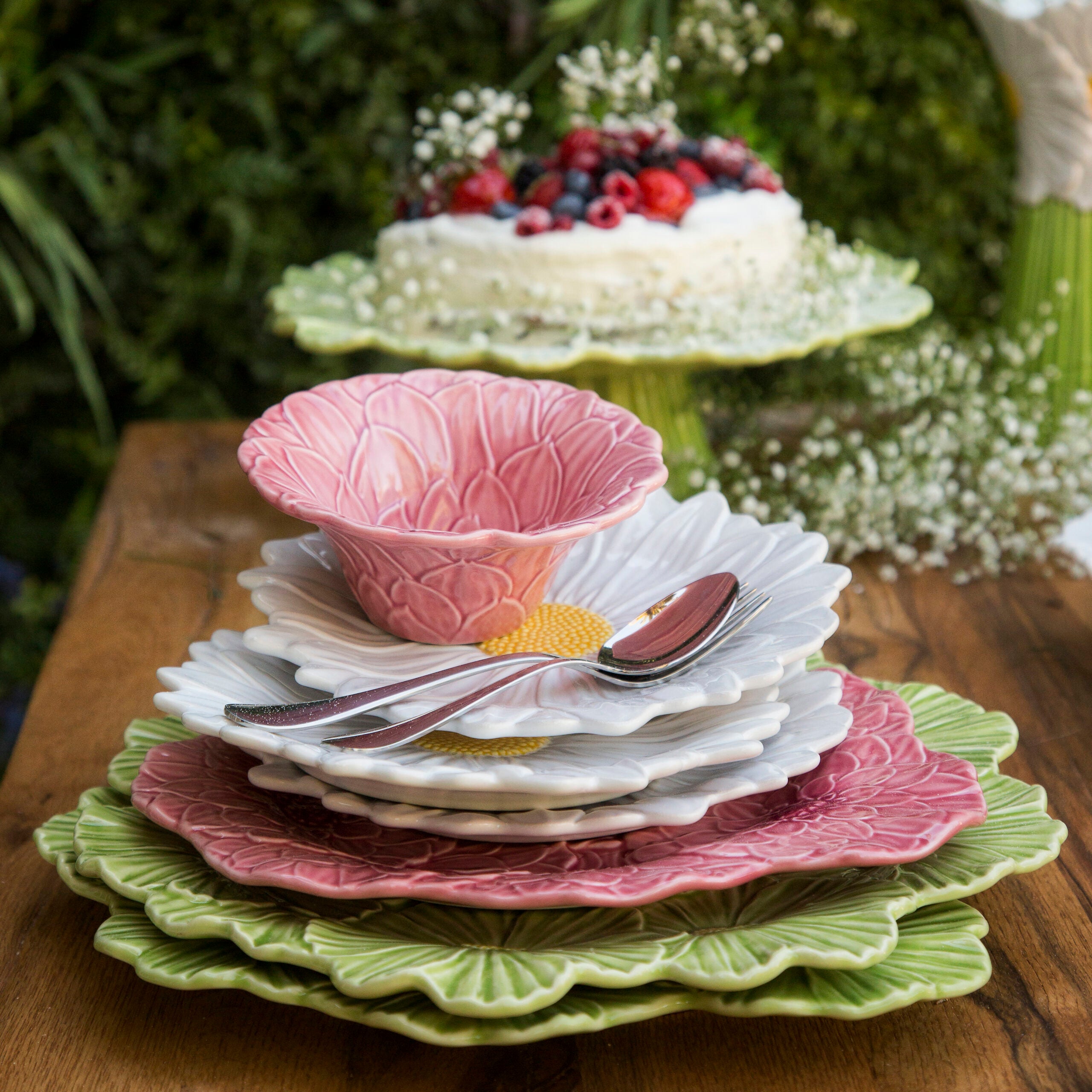 Bordallo Pinheiro 12Pcs Dinner Set C – Maria Flor