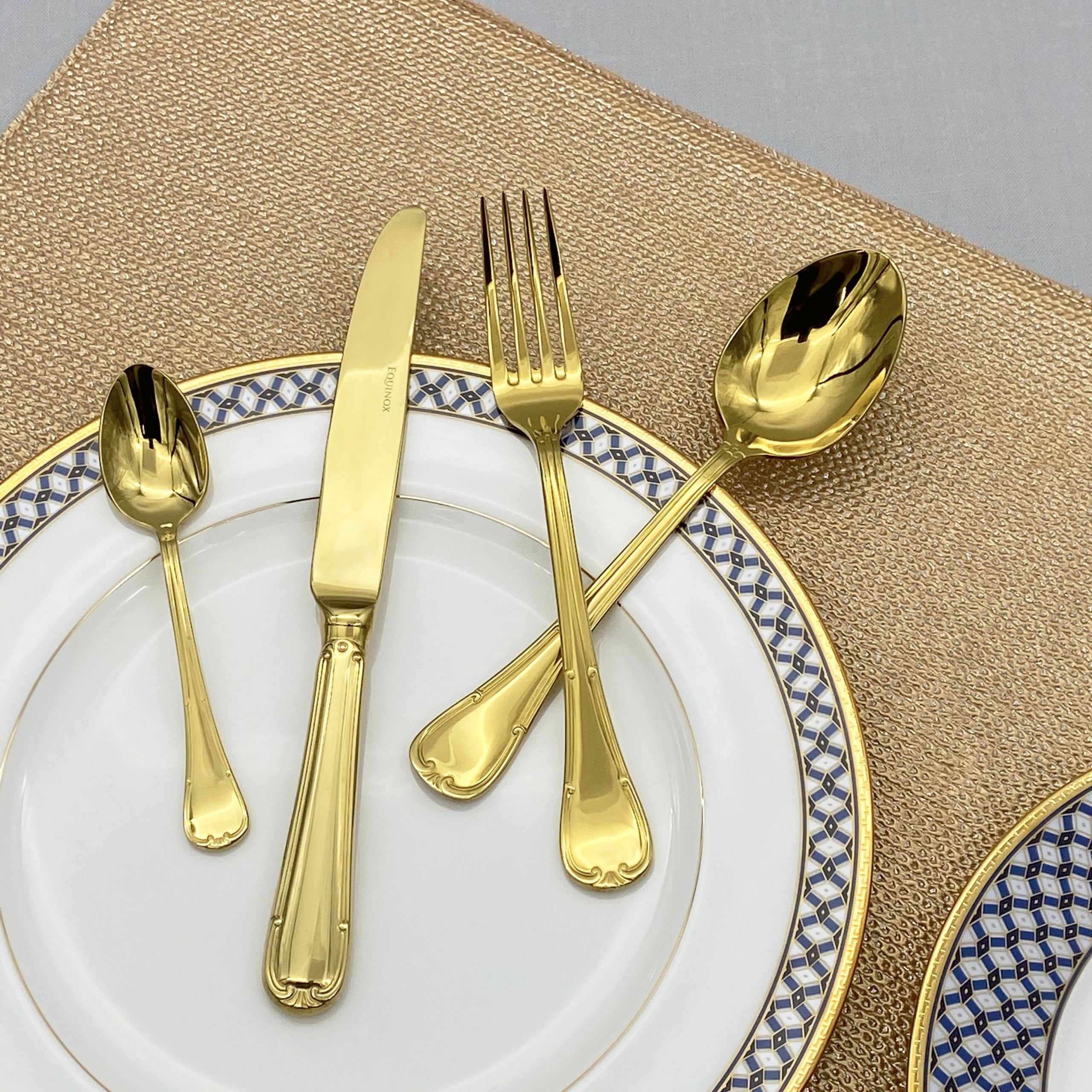 Equinox 915 Table Fork (Gold)