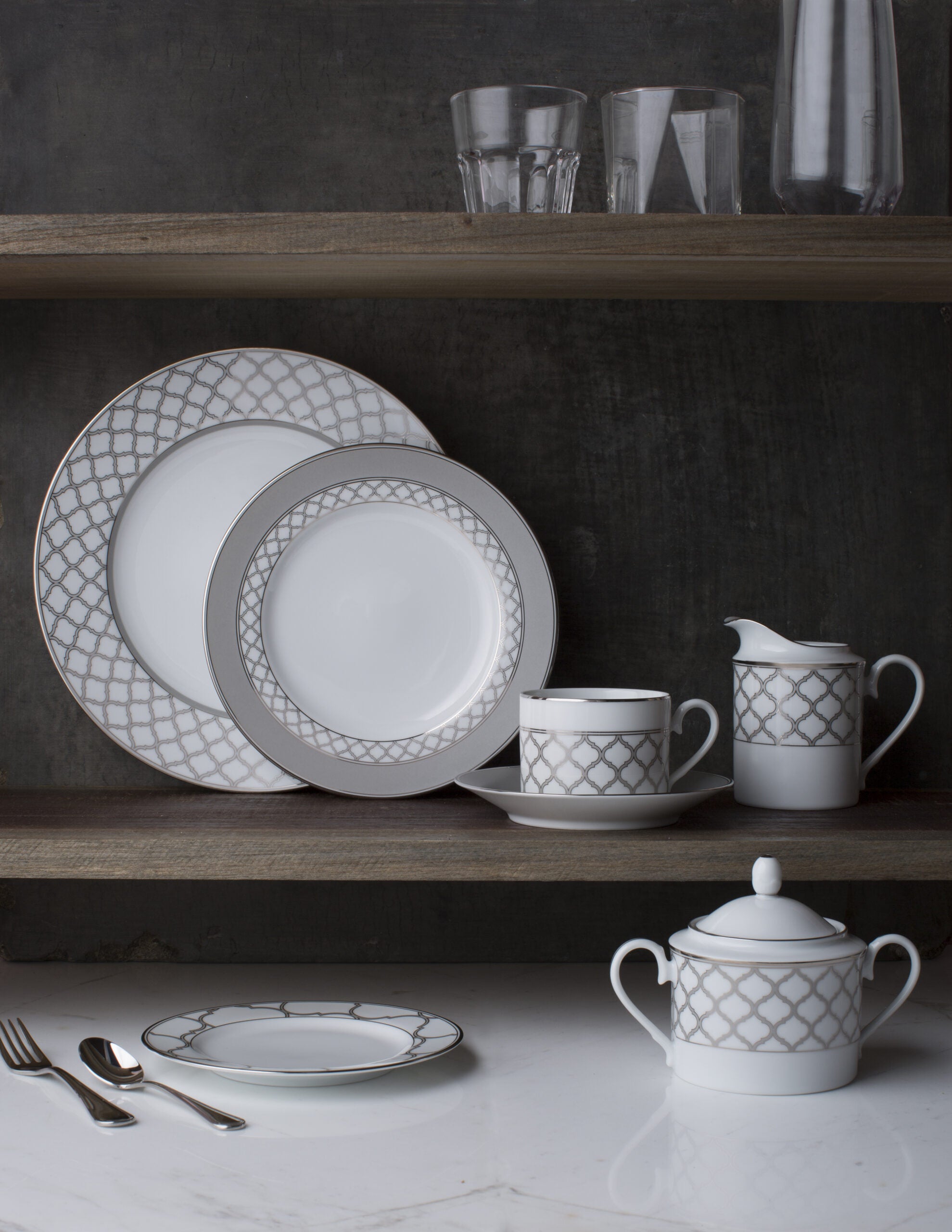 Noritake 17Pcs Tea Set for 6 Person - Eternal Palace