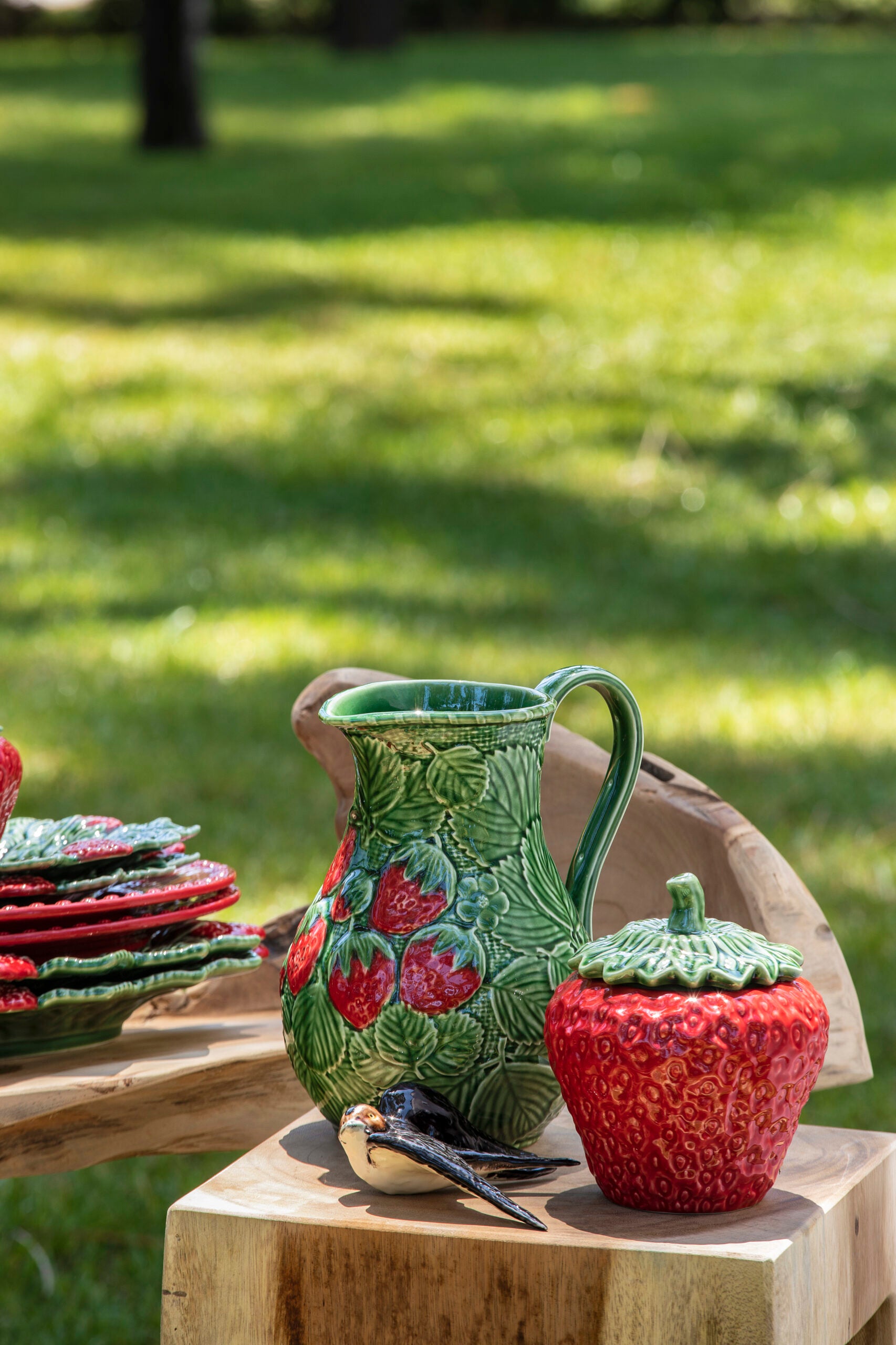 Bordallo Pinheiro Tureen 4L - Strawberries