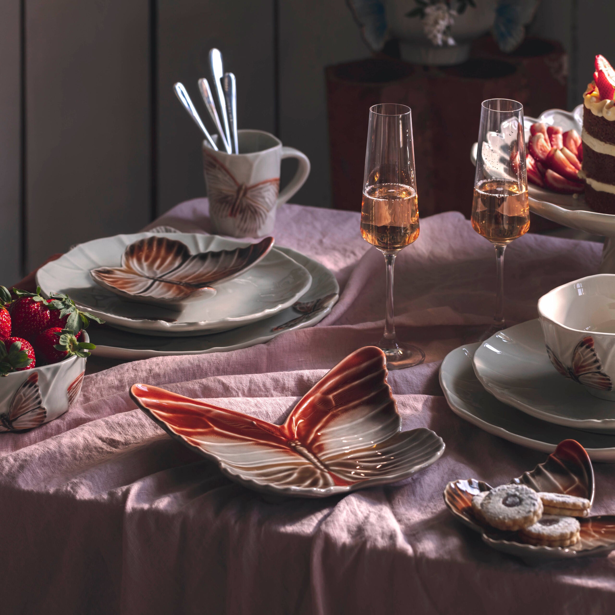 Bordallo Pinheiro Charger Plate - Cloudy Butterflies