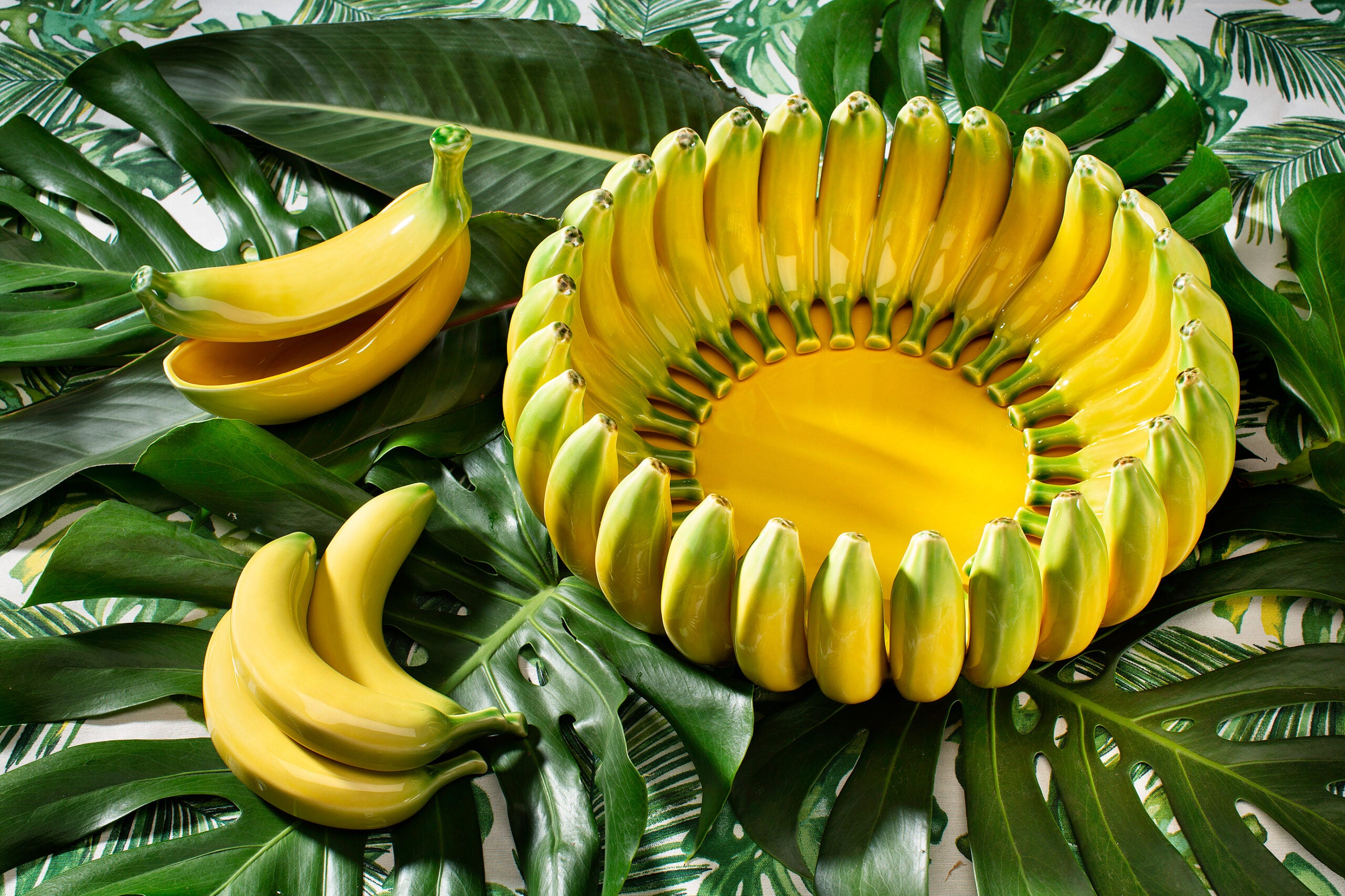 [PRE ORDER] Bordallo Pinheiro Centerpiece Bananas 38cm - Banana Madeira