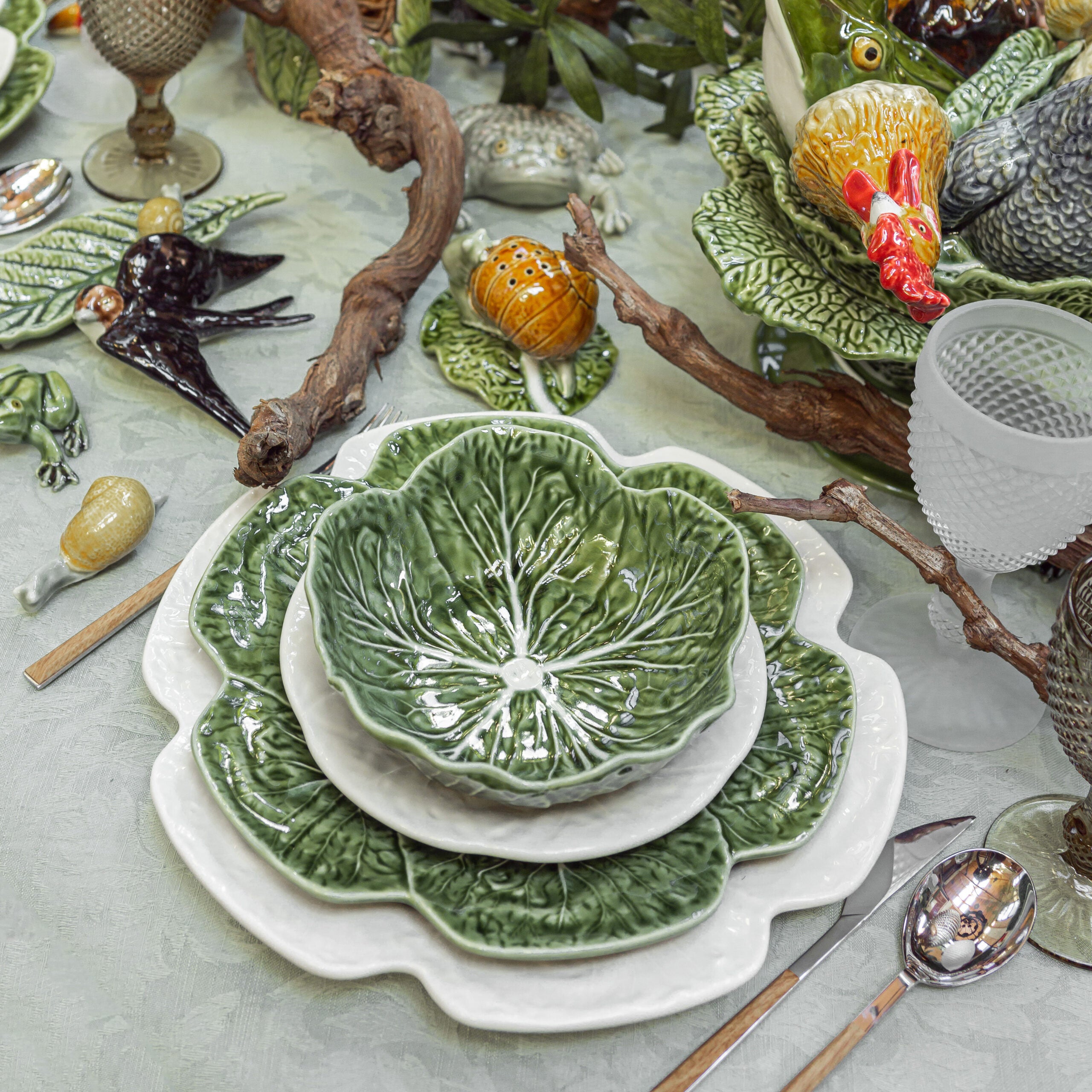 Bordallo Pinheiro Dinner Plate 26.5cm - Natural Cabbage