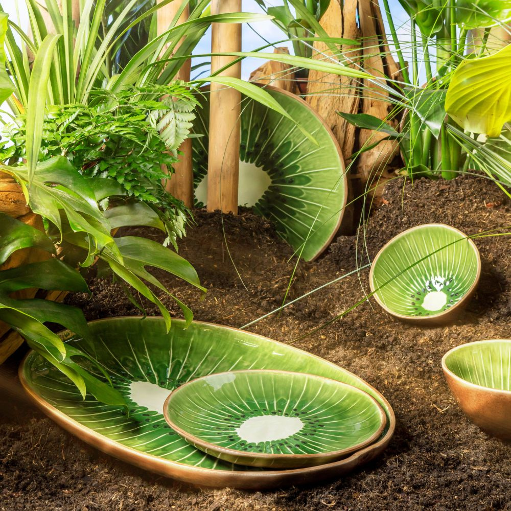 Bordallo Pinheiro Platter Kiwi 42.2cm-Tropical Fruits